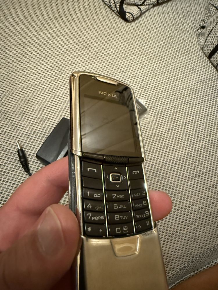 Nokia 8800 clasic