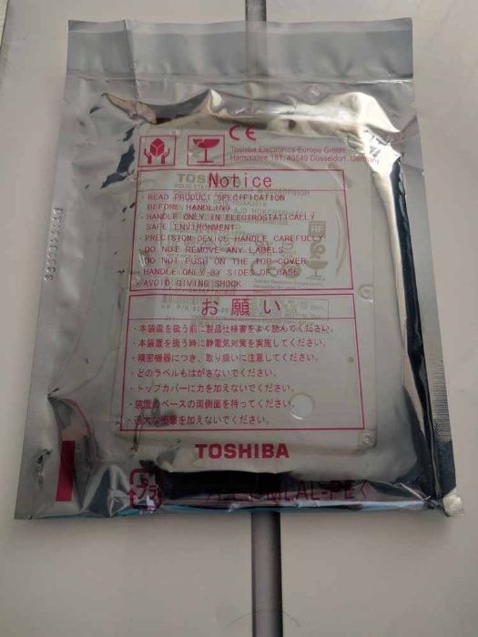 SSHD 500GB Toshiba 8GB SSD SATA 3 5400RPM 64MB pentru laptop nou