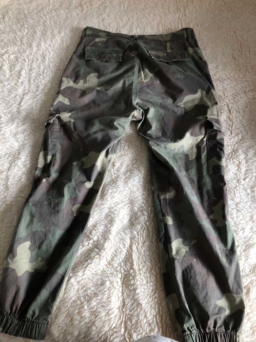 Милитъри панталон на Terranova - 42 размер