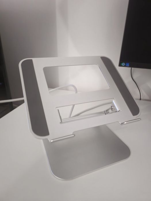 Suport de laptop pliabil din aluminiu