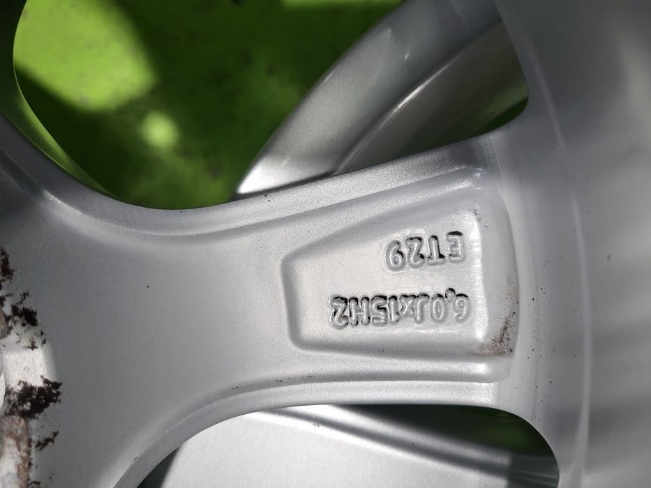 15 5x100 Audi A1 Vw лети джанти 5х100 ауди а1