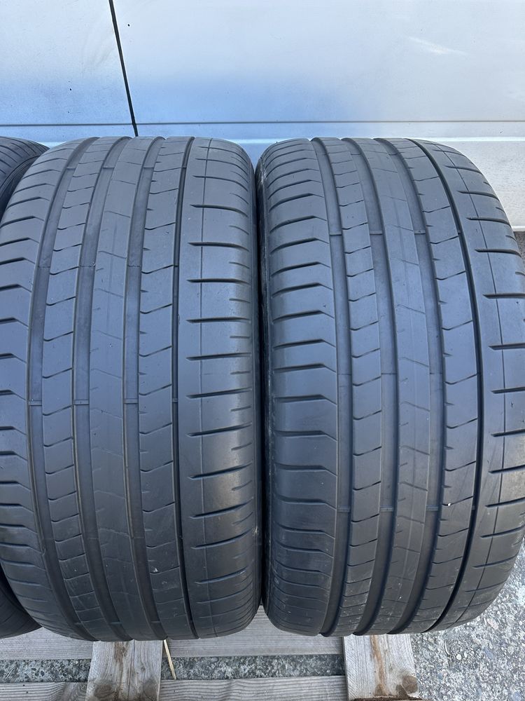 285/40/21 Pirelli dot23