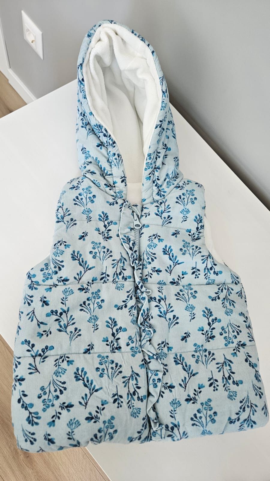 Яке елек ски гащеризон Zara C&A Reserved, Hello Kitty Car