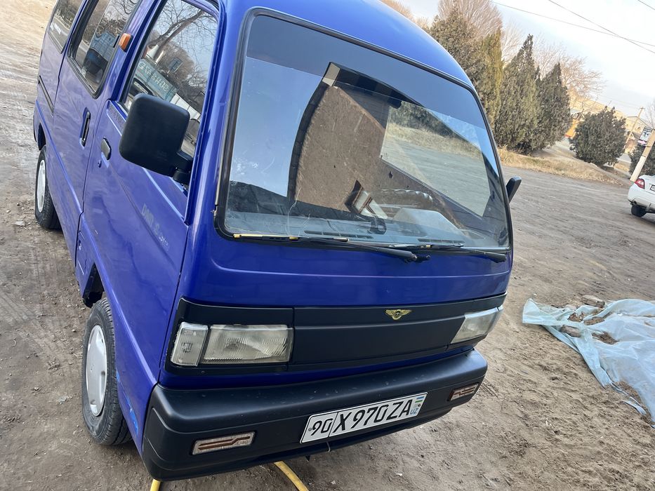 Damas 1999 yil SOTILADI