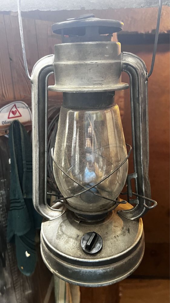 Старинна газова лампа
