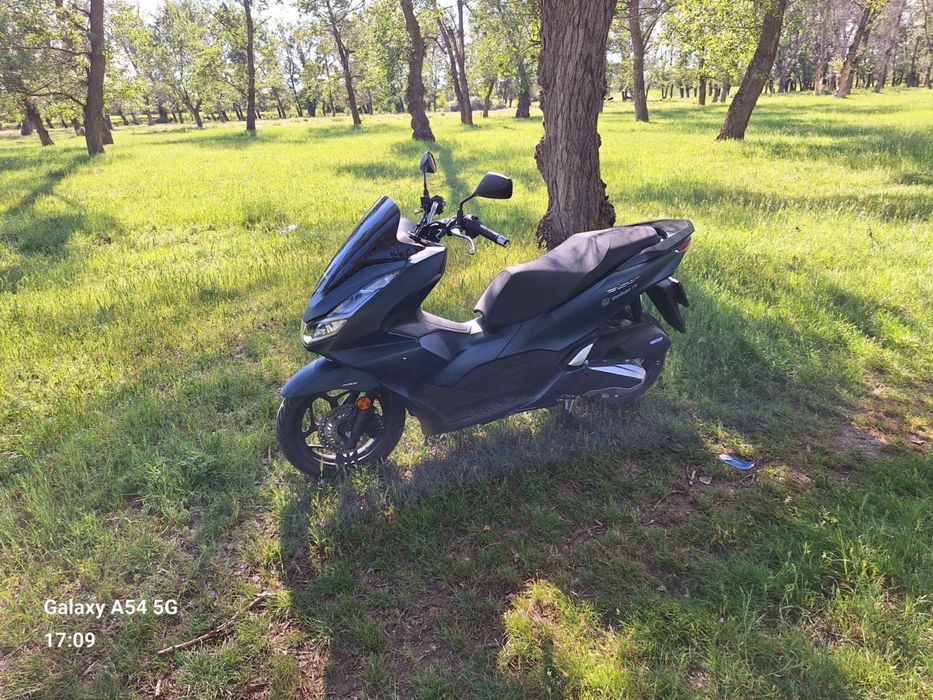 Scuter Honda PCX-125cc