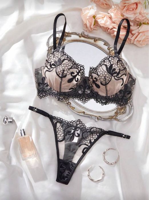 Комплект дантеленo дамско бельо нов