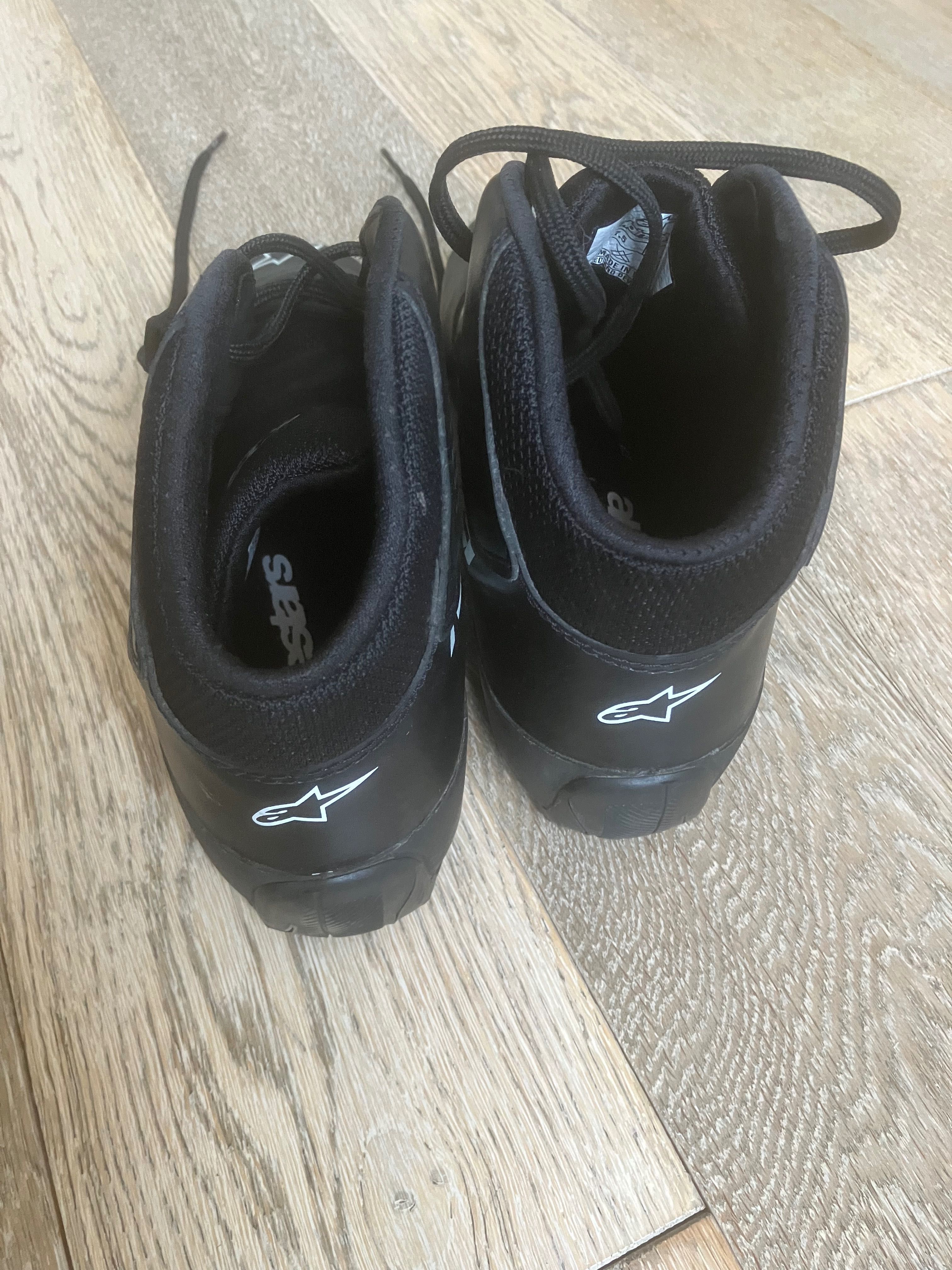 Обувки за картинг Alpinestars и Rotax