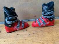 Clapari ski schi Salomon SPK 60 marime Eur:38 Mondo:24.5
