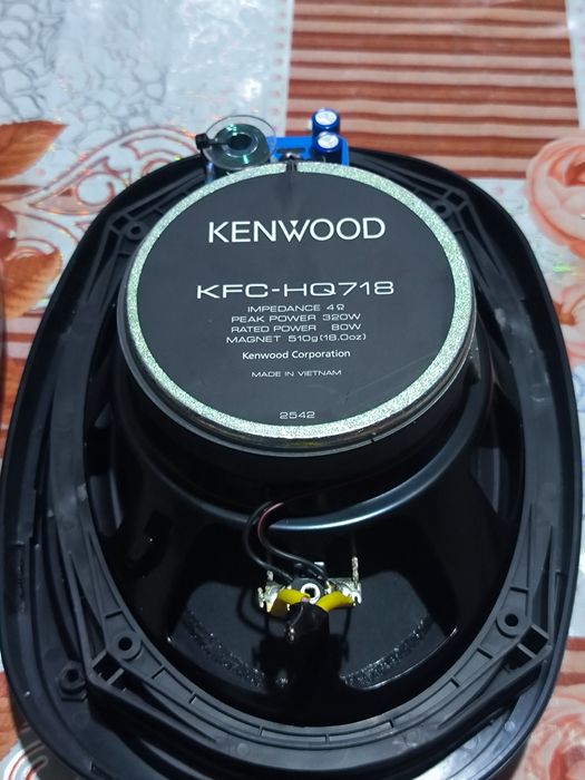 Kenwood kalonka va kenwood usilitel sotiladi