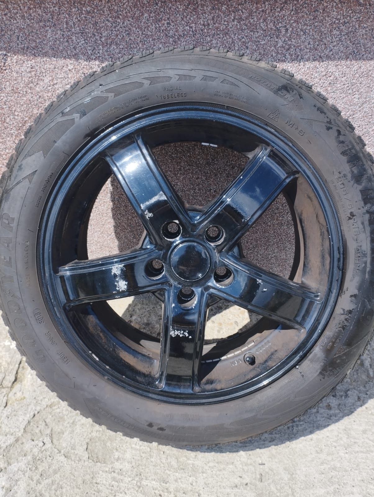 Jante cu cauciucuri 205/55r16 m+s