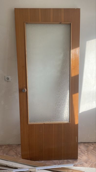 Продам межкомнатные двери 5шт