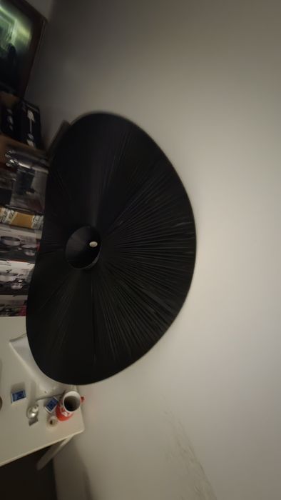 Lampa in forma de palarie