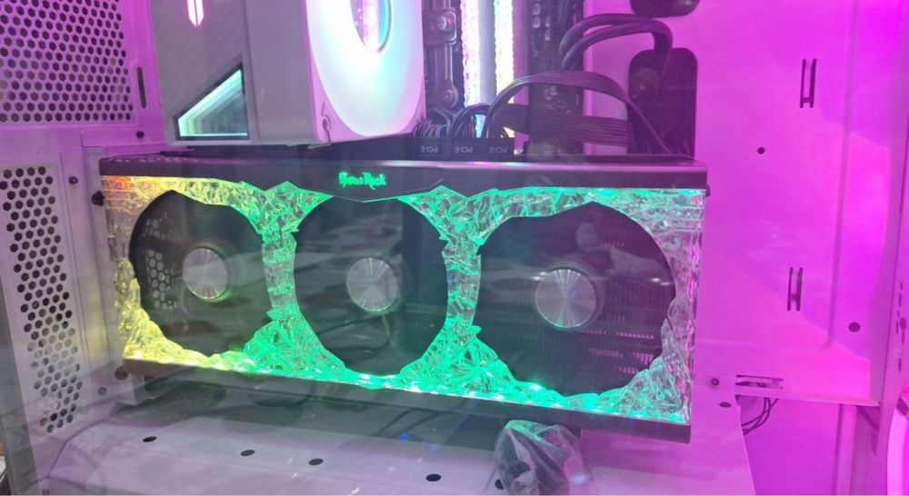 Palit Gamerock RGB RTX 3080 10Gb Ideal Karopka dok