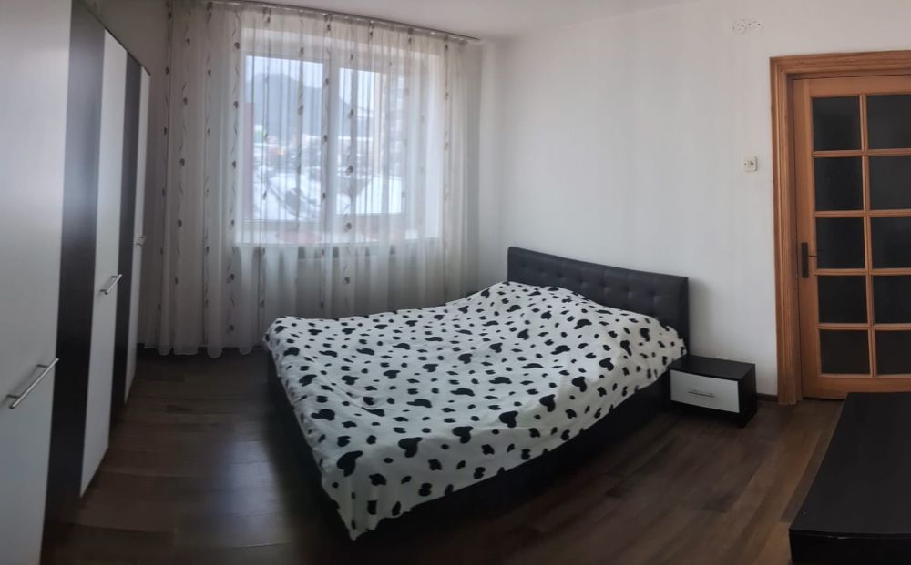 Apartament 2 camere de închiriat