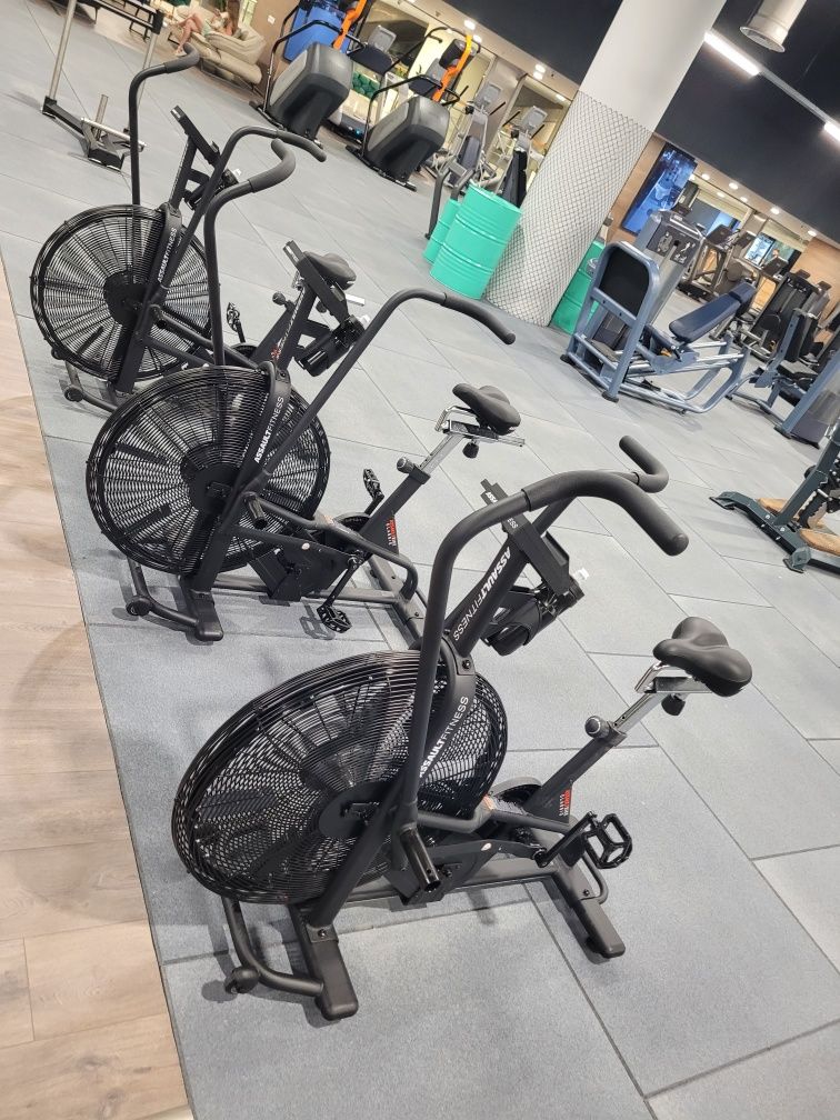 assault bike air made USA професионално вентилаторно колело чисто нови