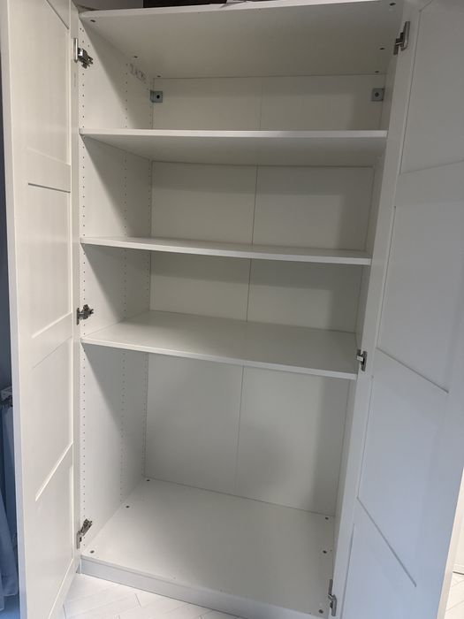 Dulap in doua usi ikea