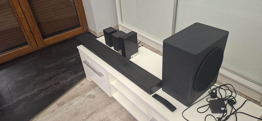 Soundbar Samsung HW-Q70T + kit sateliți