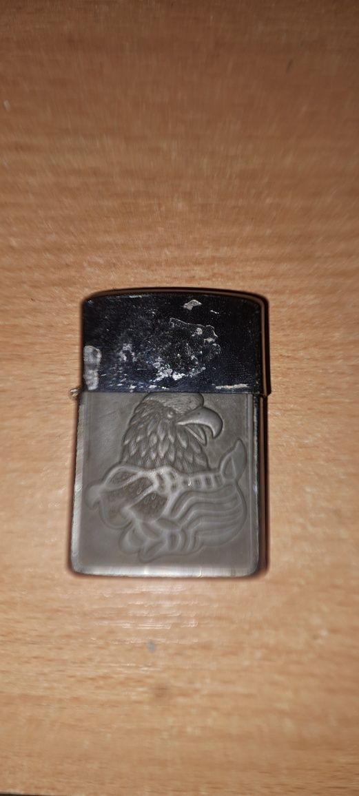 Бензинова запалка Zippo