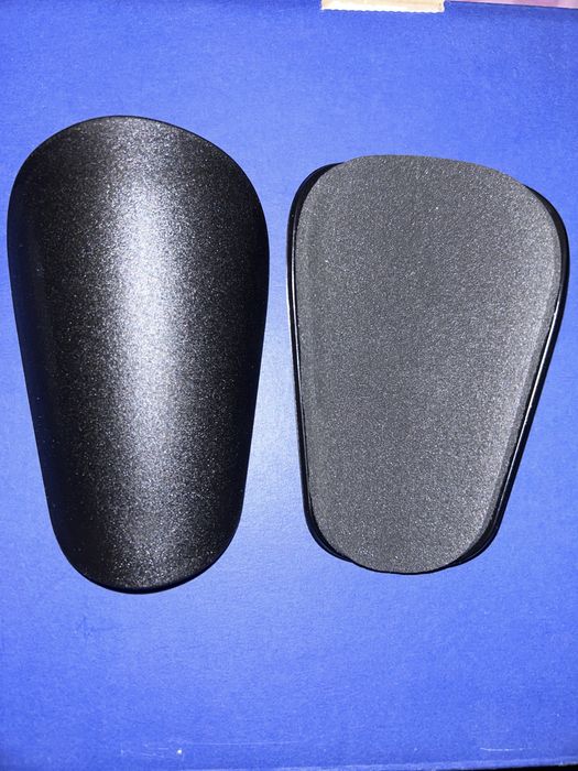 Apărătoare fotbal / shin pads marimea XS și S