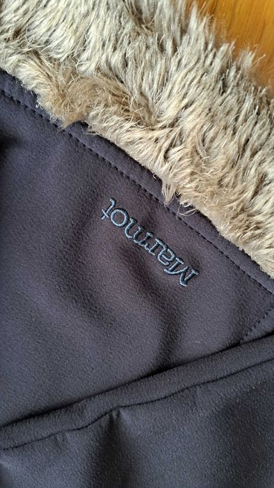 Geacă softshell cu blană Marmot, femei, mărimea S