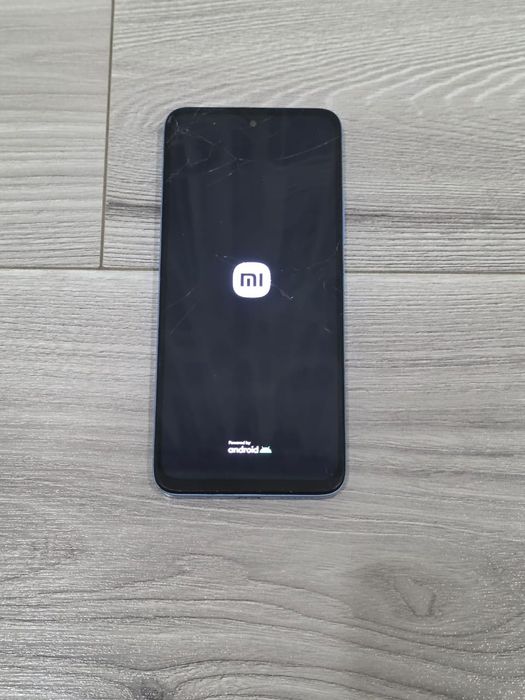 Продаю сотовый телефон