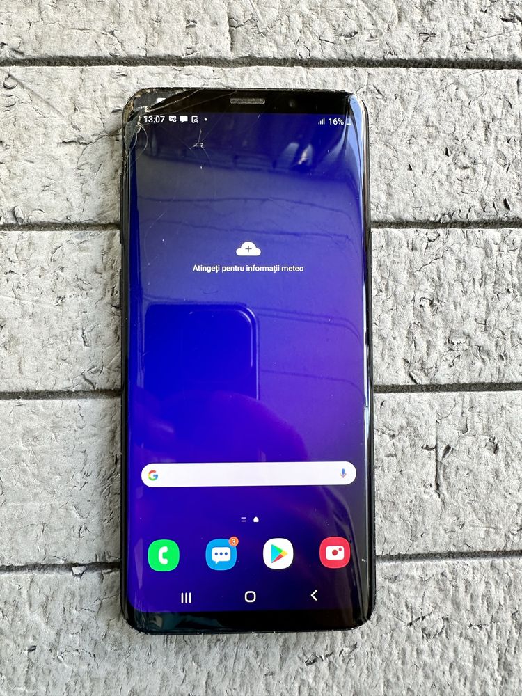 Samsung Galaxy S9+ fisurat, telefon smartphone