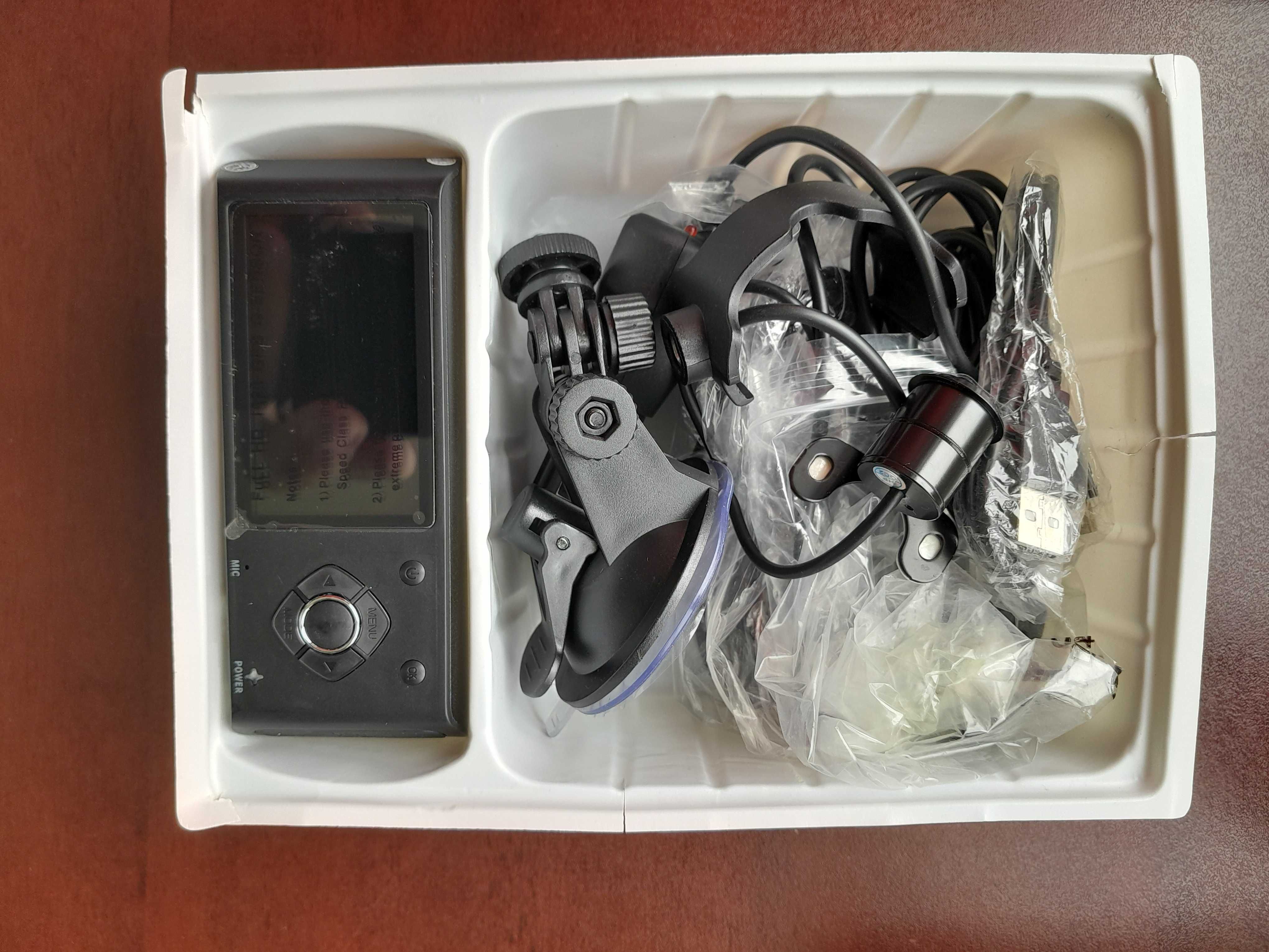 Видеорегистратор Vehicle Blackbox DVR X3000L.