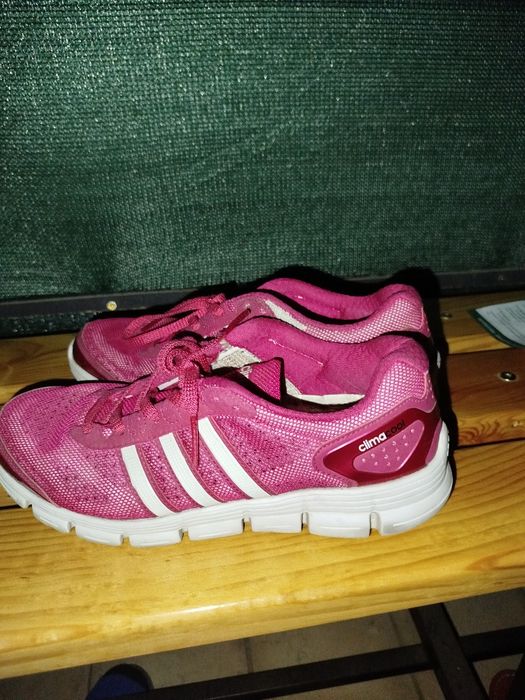 Кроссовки для девочек