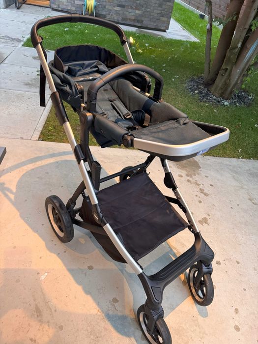Carucior Thule Sleek + Landou (aluminiu, premium) -STARE EXCELENTA