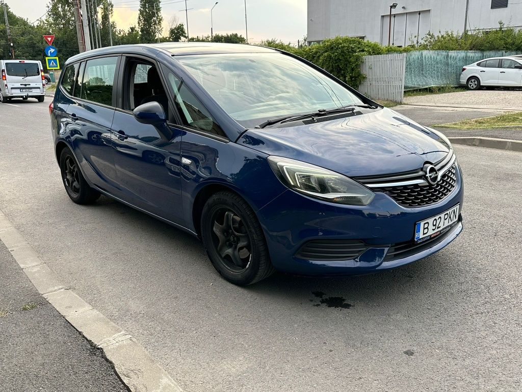 Vand zafira automat 7 locuri cu gaz