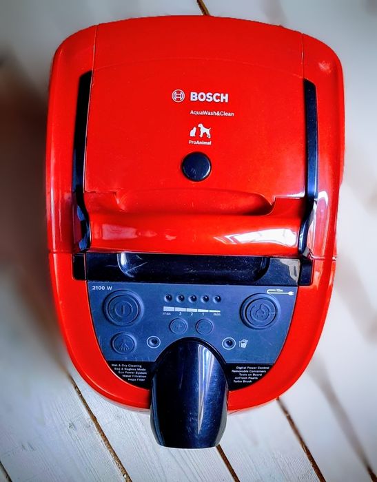 Aspirator Bosch BWD421PET