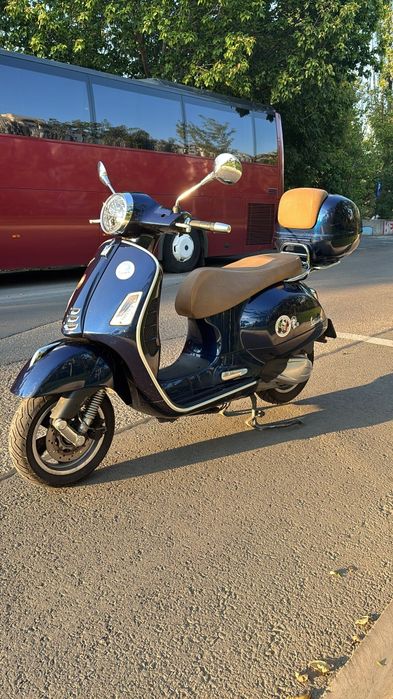 Vespa GTS300 2021 13000KM