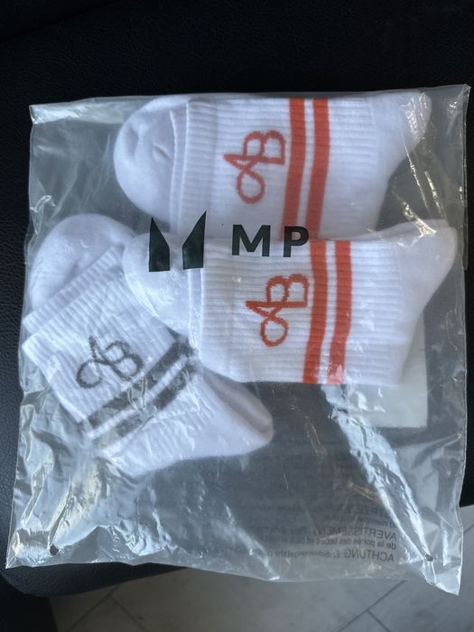 MP X Aleksandra Tempo клин, бюстие, шапка и чорапи