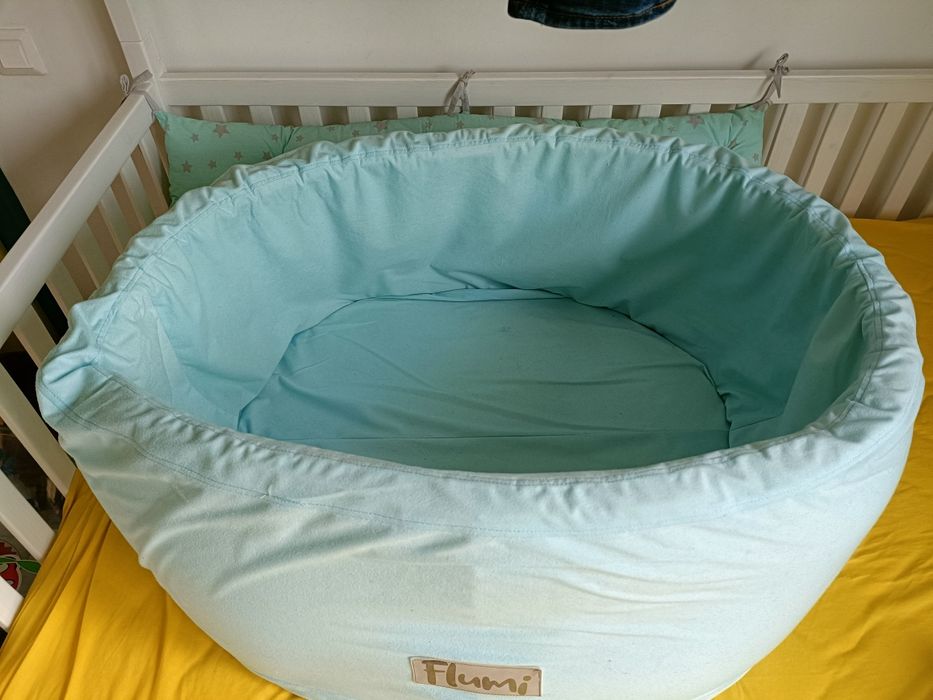 Piscina uscata cu bile si bile extra