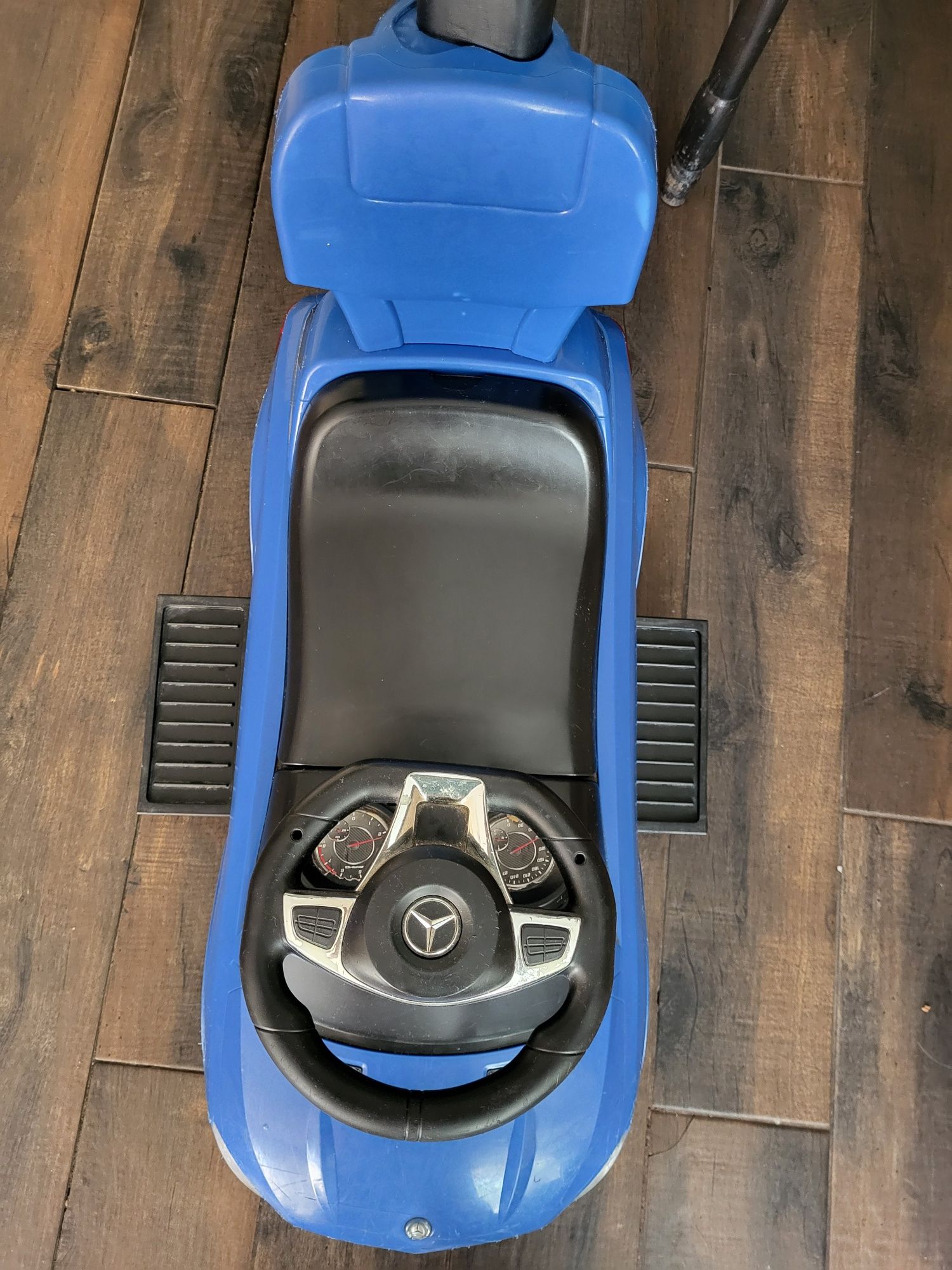 Кола за бутане Mercedes