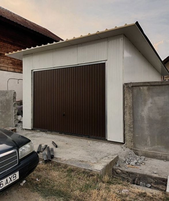 Vând garaj auto metalice