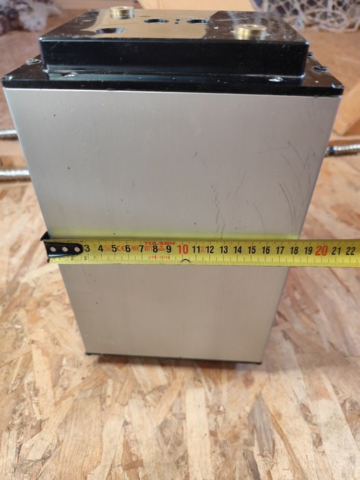 Baterie lithium 24V , regulator solar Epever