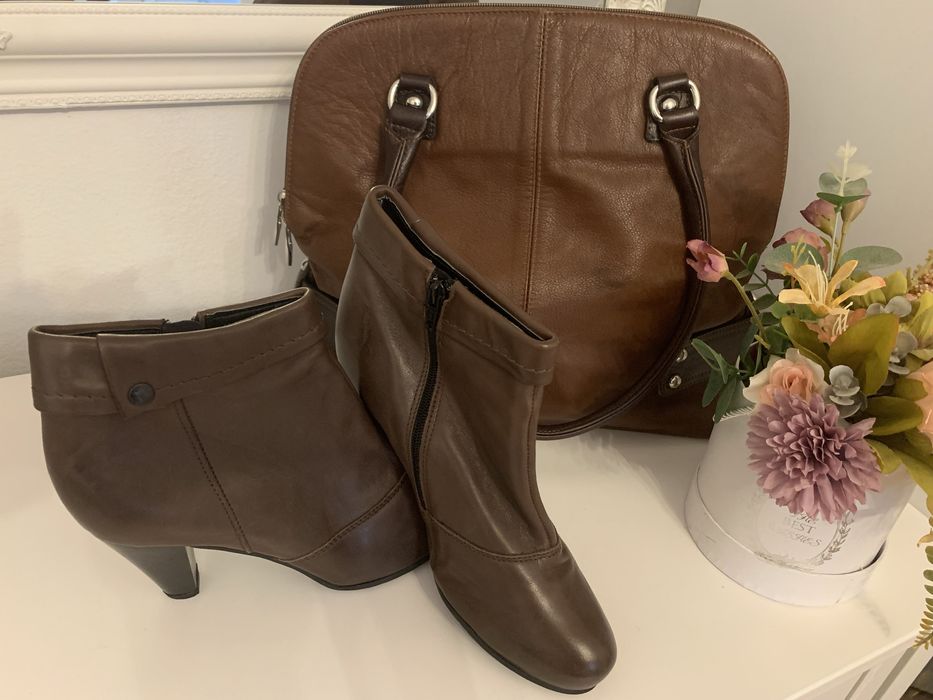 Vand set ghete dama si poseta, piele naturala, mar ghete 39