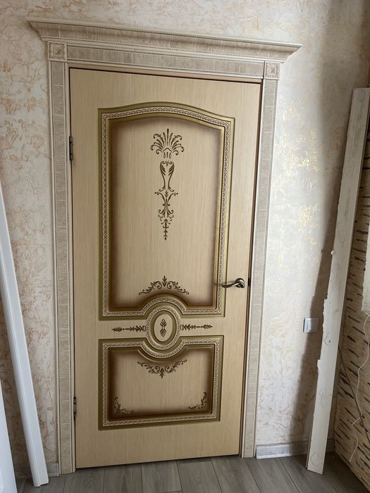 Продам межкомнатные двери шпон