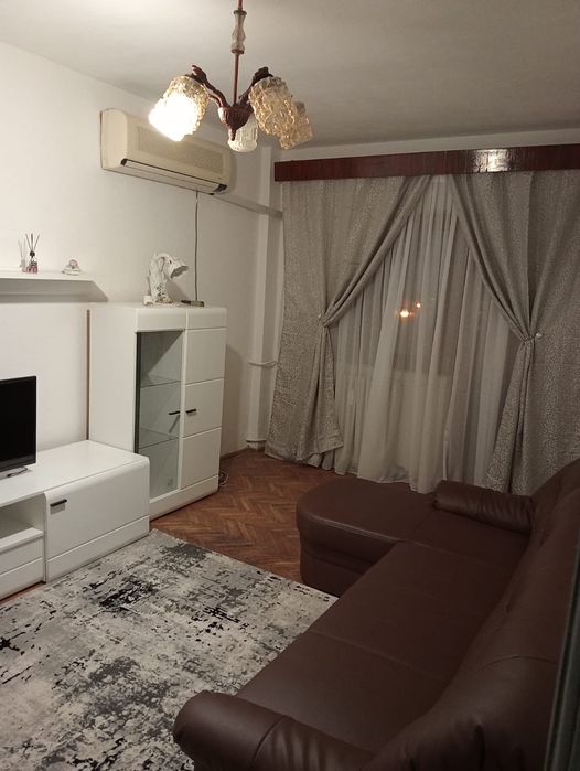 Inchiriez apartament 2 camere