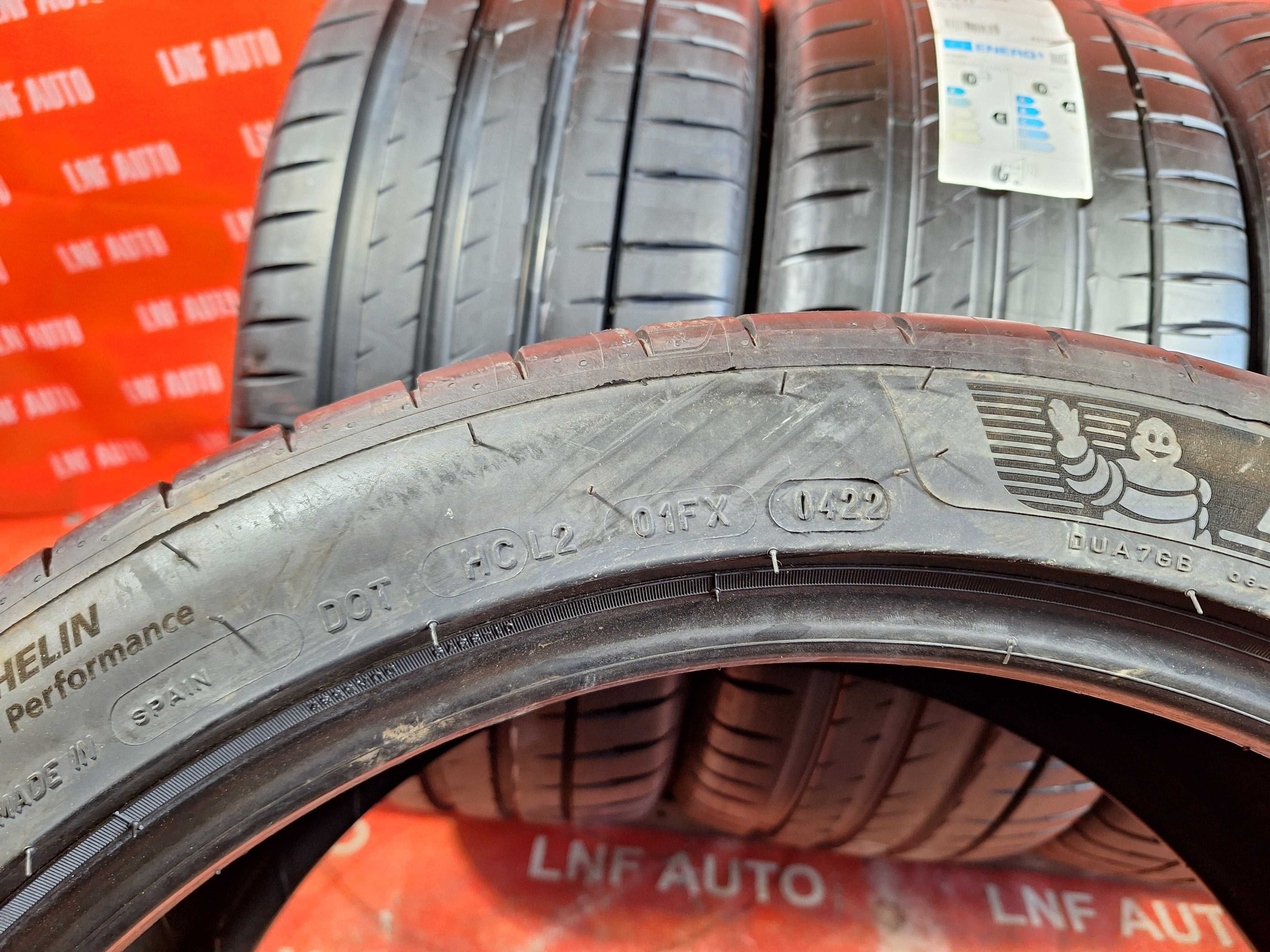 Anvelope de VARA - 255/40/20 - Michelin - NOI - DOT 2022 !
