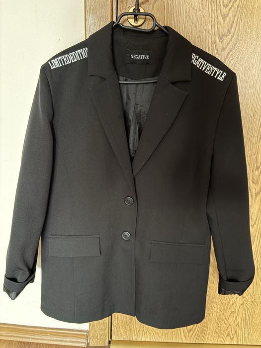 Дамско сако Negative
