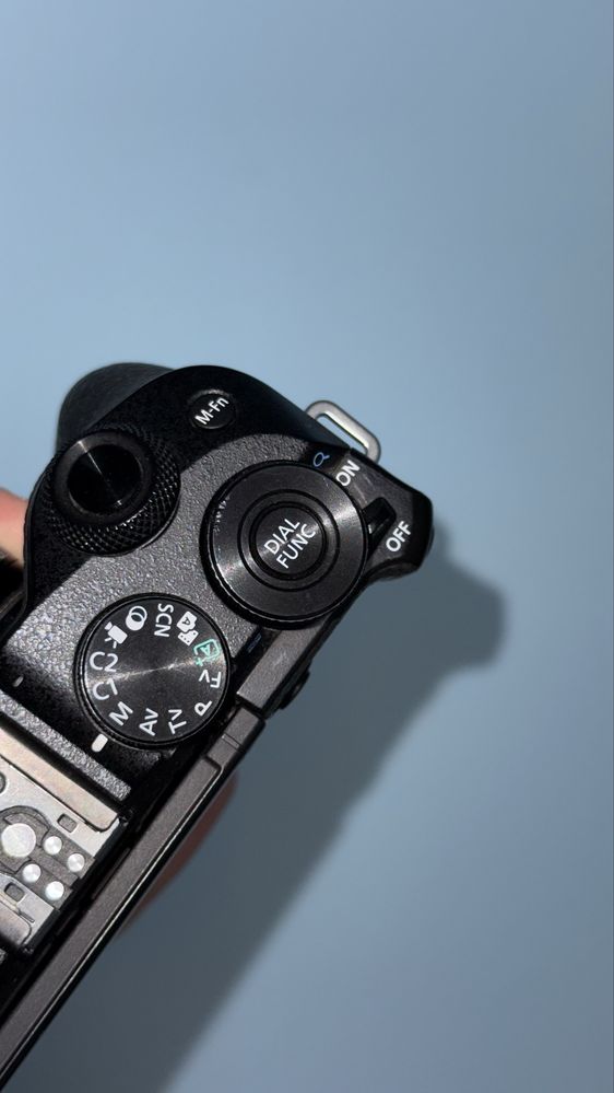 Безогледална камера Canon EOS M6 Mark II