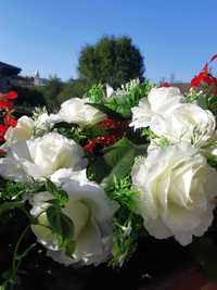 Coroniță flori, trandafiri albi