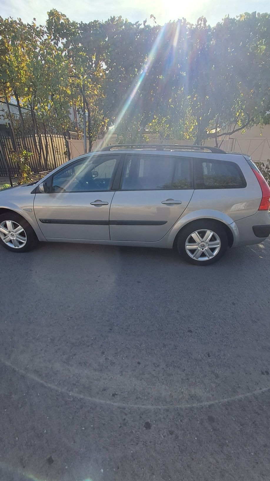 Renault megane 2006 1.6 ,benzină și GPL