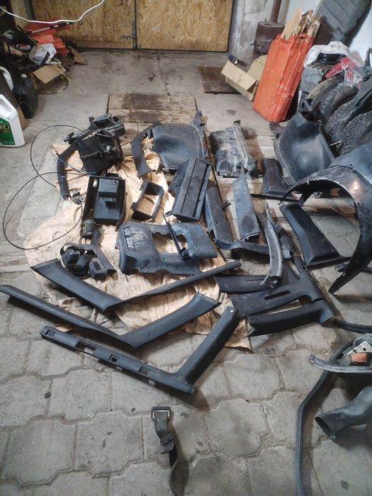 Кузов Ходовка Дворник моторчик шины диски трапеция на пассат б3