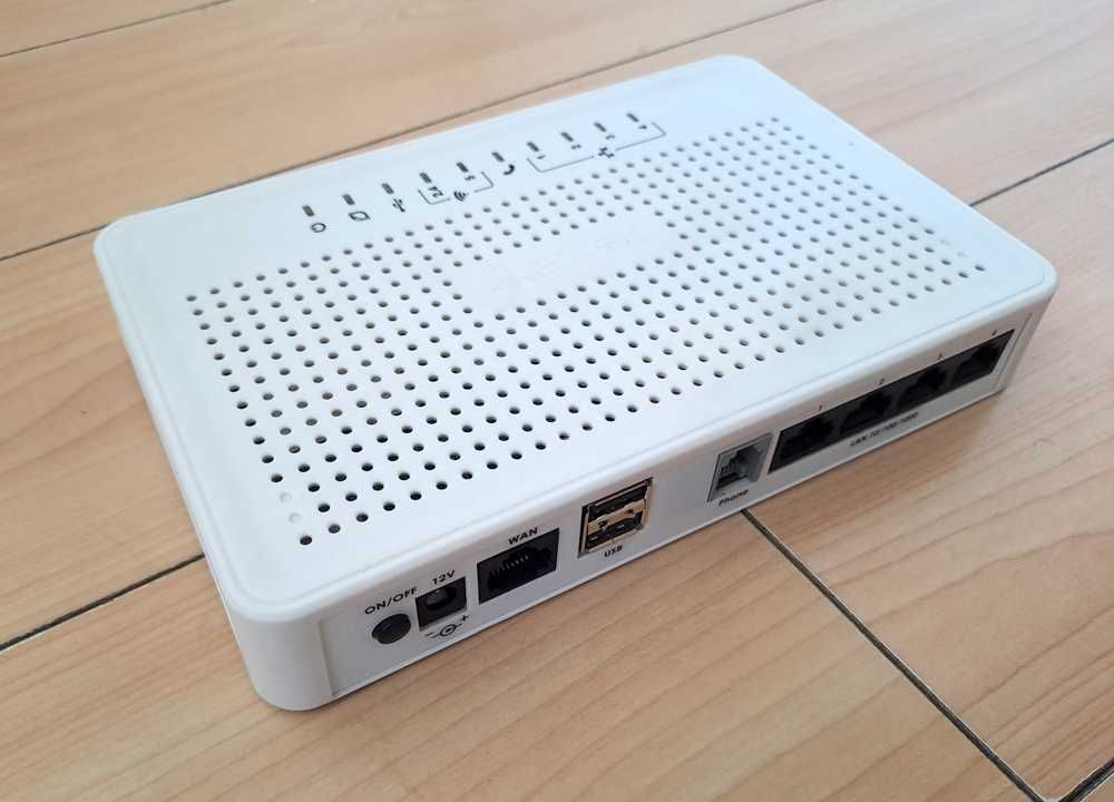 Wi-Fi роутер маршрутизатор Eltex RG-5421G-Wac