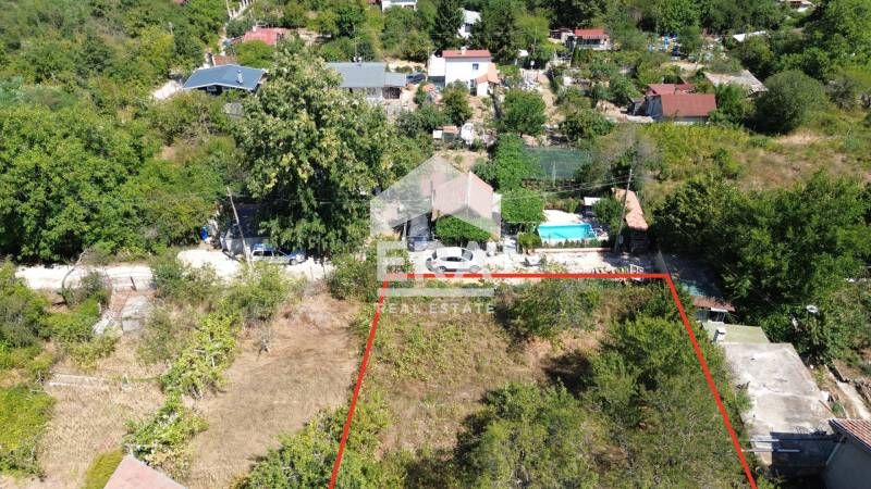 Поземлен имот за продажба, в м-т Кантара, Варна, район Аспарухово, под