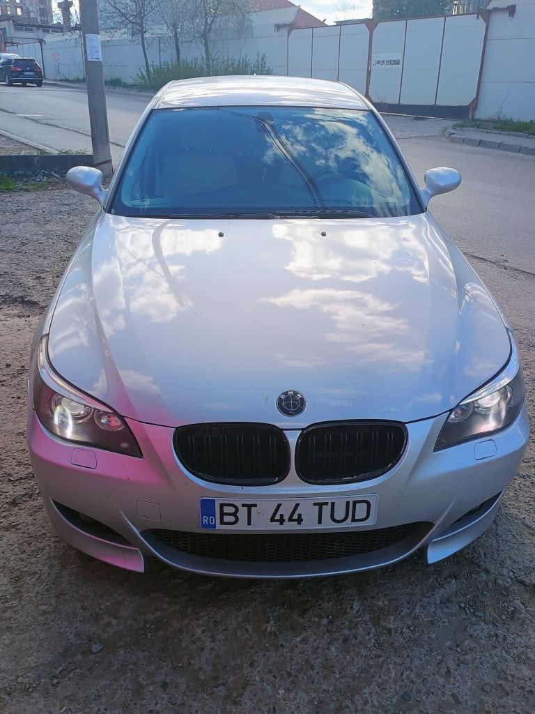 Vând BMW E60 520i